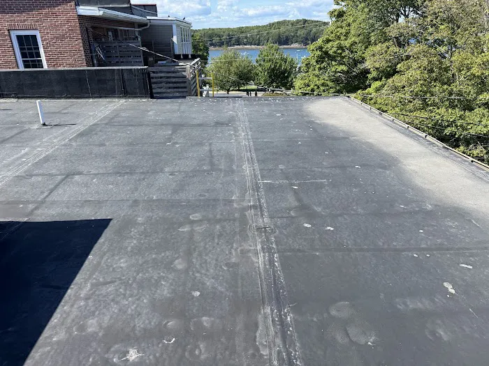 Solid Rock Roofing LLC Picture 2