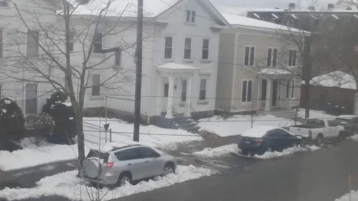 H&R Roofing & Remodeling and Air Duct Cleaning Services Picture 7