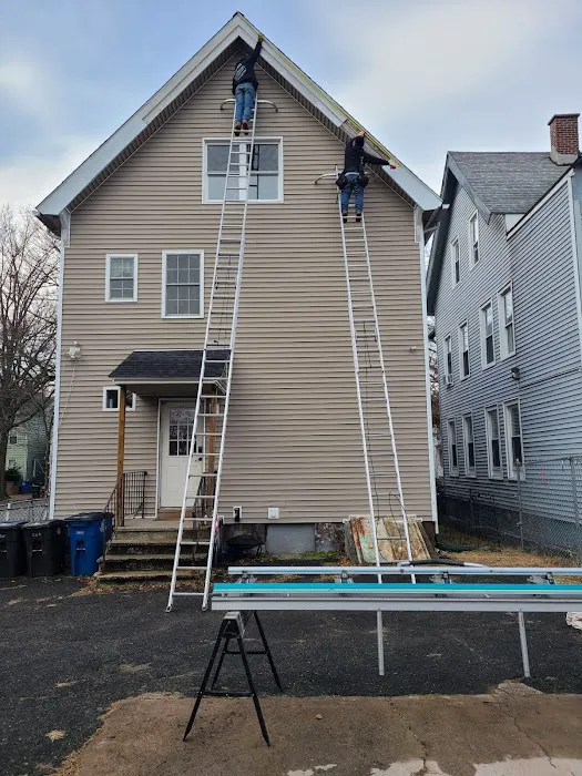 Pro Exteriors LLC Picture 2