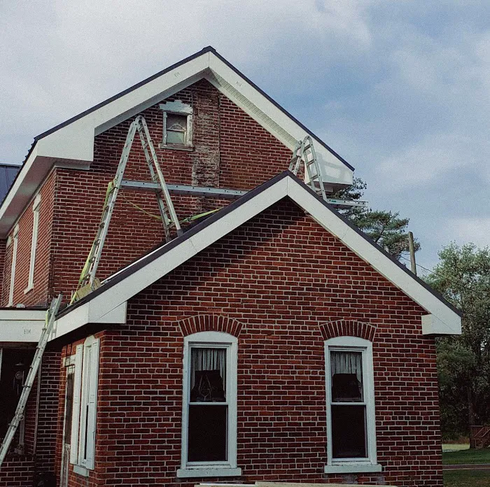 American Siding & Roofing LLC Picture 10