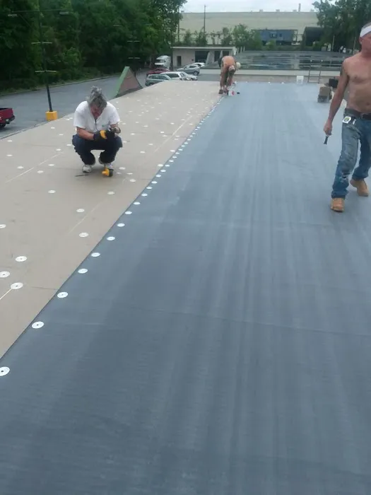 HARTZ ROOFING Picture 2