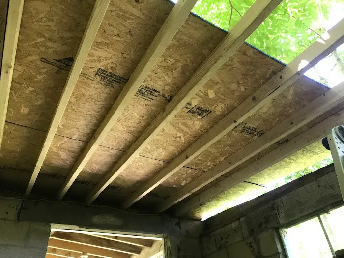 Maverick Roofing LLC Picture 1