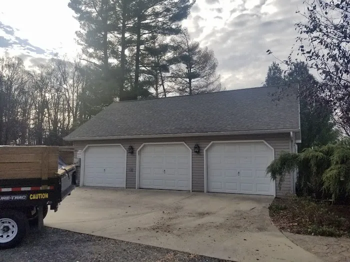 Shatzer Roofing Picture 1