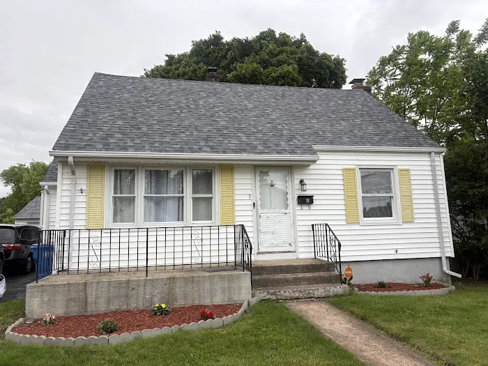 SALINAS ROOFING llc Picture 6