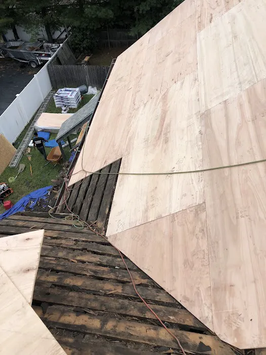 WA ROOFING SERVICES LLC Picture 2