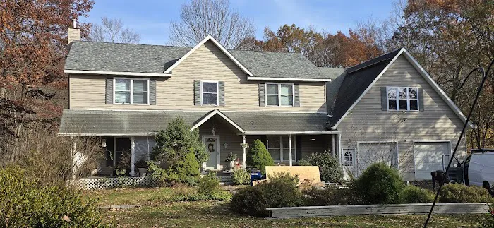 Madera's Roofing LLC Picture 9