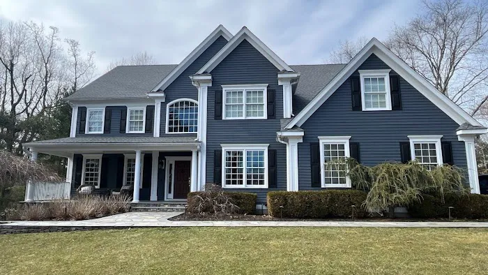 CMW Roofing, Siding, & Gutters Picture 4