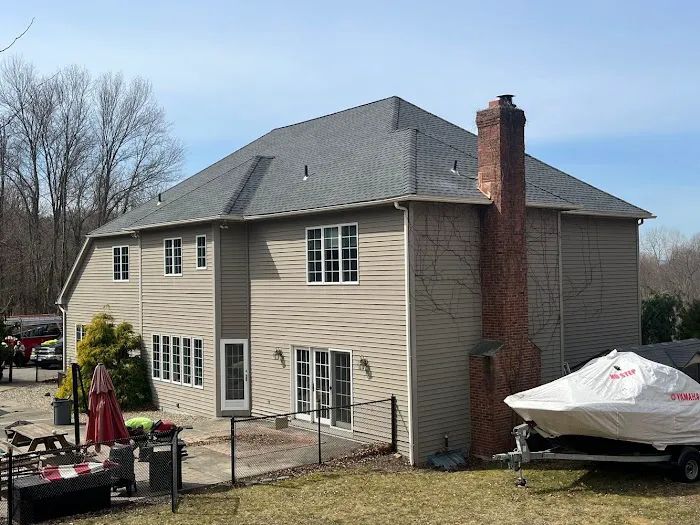 CMW Roofing, Siding, & Gutters Picture 8