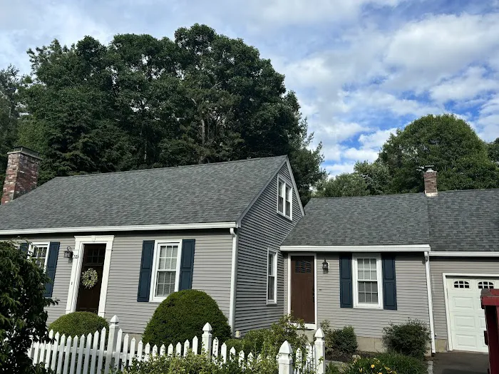 CDA Roofing & Siding Contractors, LLC Picture 7