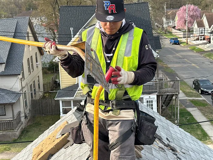 Adam Quenneville Roofing & Siding Picture 6