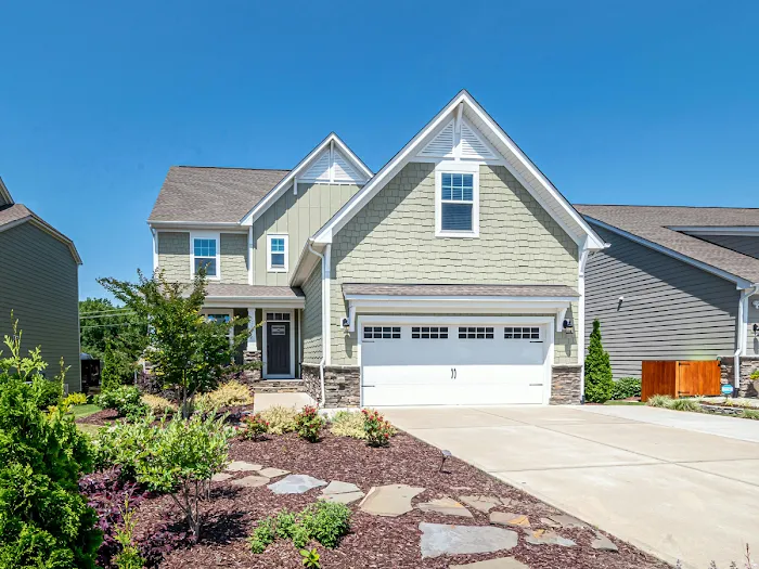 R. Short Roofing Picture 6