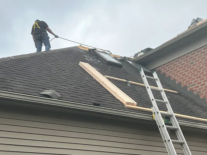 JM Gangloff Roofing Picture 7