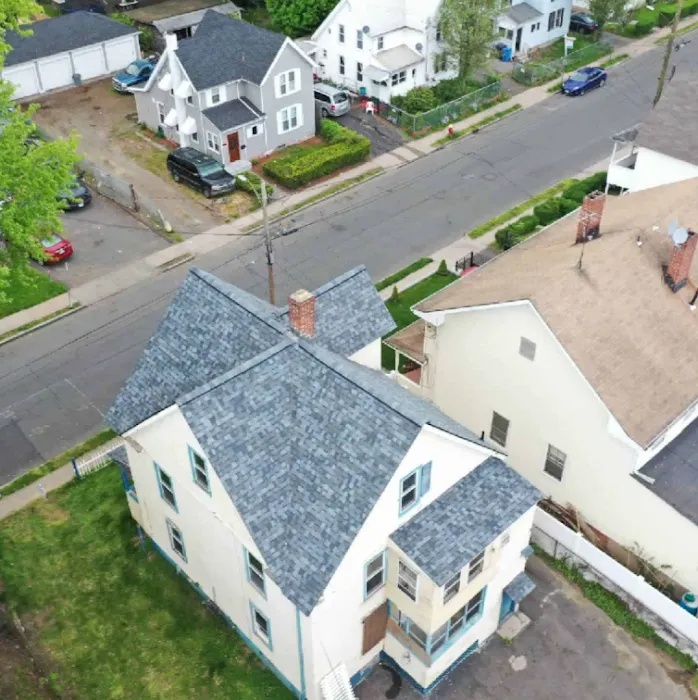 LA Roofing LLC Picture 6