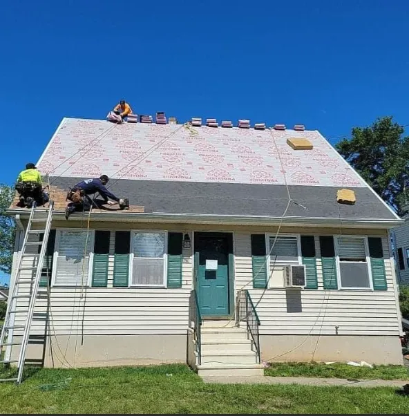 LA Roofing LLC Picture 3