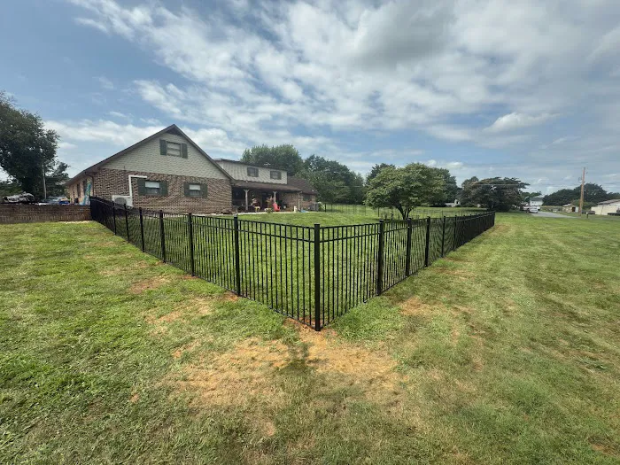 Marroquin Exteriors Picture 4