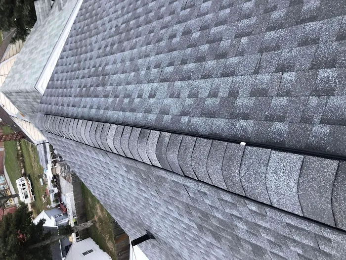 Miranda Contractors & Roofing, LLC Picture 3