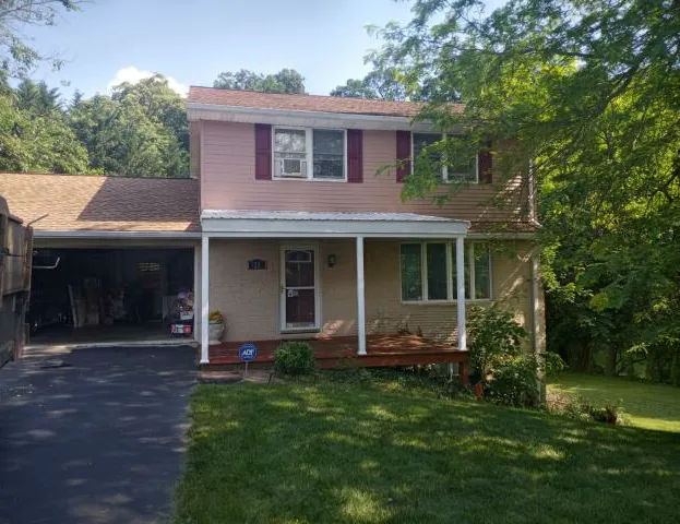 Blue Collar Services LLC Picture 1