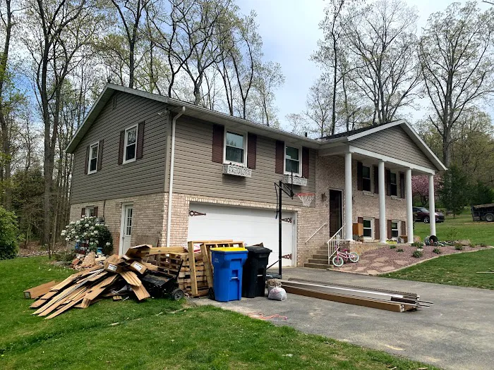 Hometown Custom Exteriors Picture 6