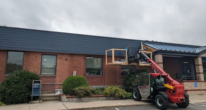 Cedar Falls Roofing and Siding Picture 7