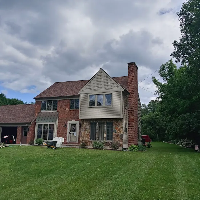 Cedar Falls Roofing and Siding Picture 3