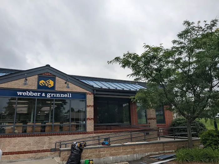 Cedar Falls Roofing and Siding Picture 10