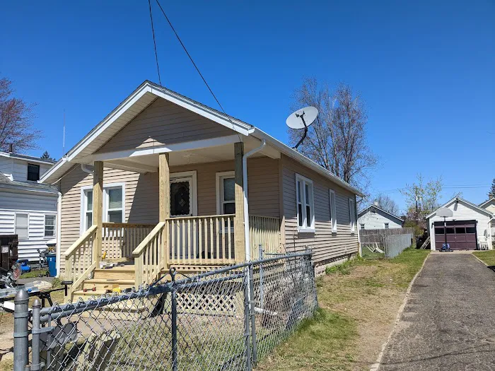 Cedar Falls Roofing and Siding Picture 8