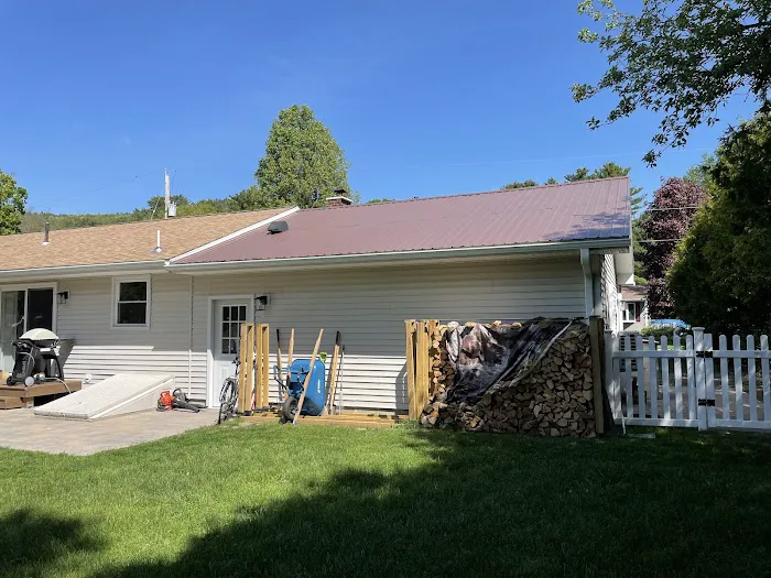 Charbonneau Roofing Picture 3