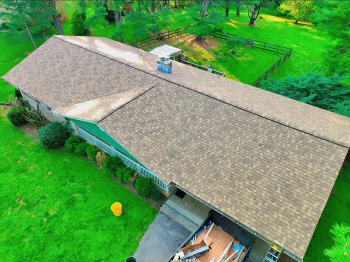 Rise High Roofing and Siding LLC Picture 1