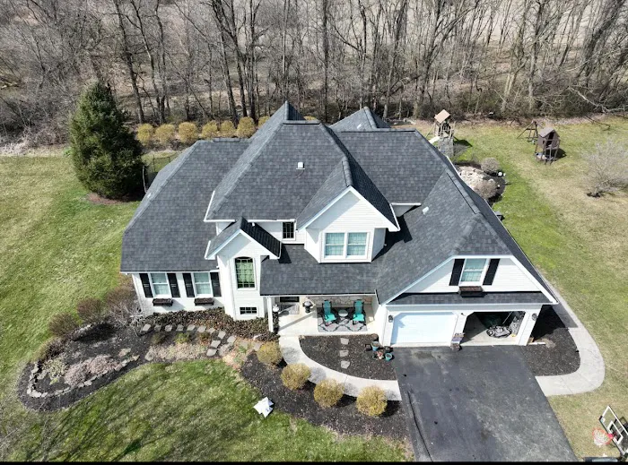 Rise High Roofing and Siding LLC Picture 4