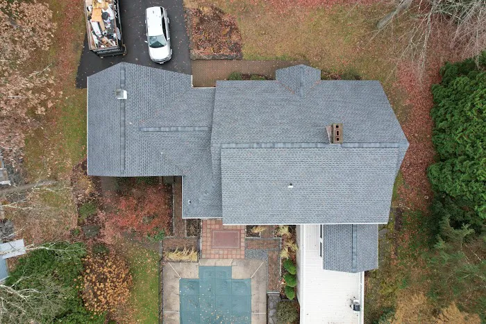 Valley Roofing and Restoration Picture 2