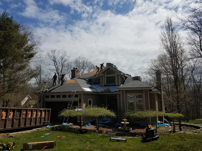 AM PM Roofing Picture 7