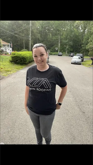 TWIN ROOFING LLC Picture 7