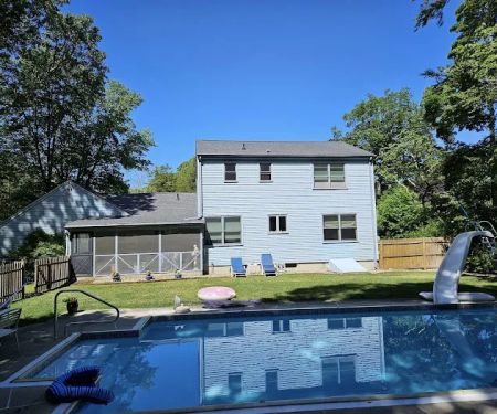 JS and R Roofing Company | Roofer | Siding | Gutters Contractor