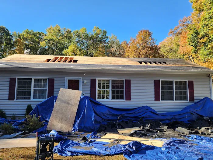 HARTS ROOFING Picture 4