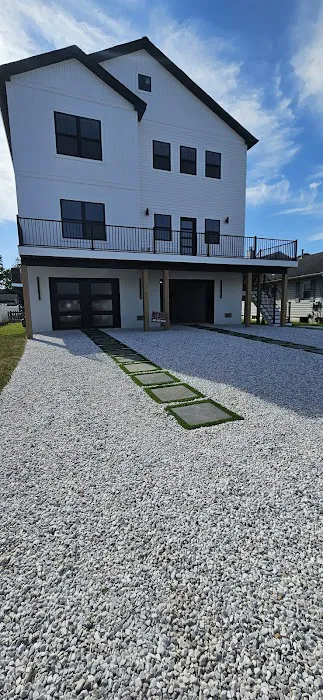 E J Siding Gutters & Roof LLC Picture 2