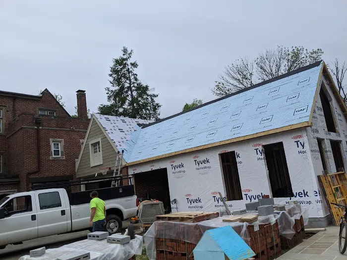 E J Siding Gutters & Roof LLC Picture 3