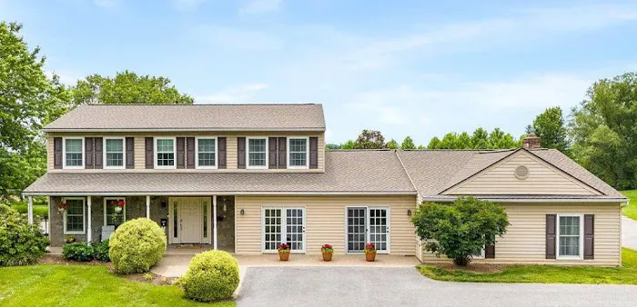 BulletpROOF Exteriors LLC Picture 5