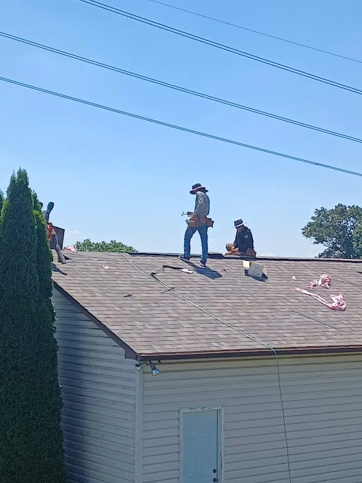 AROCON Roofing & Construction Picture 2