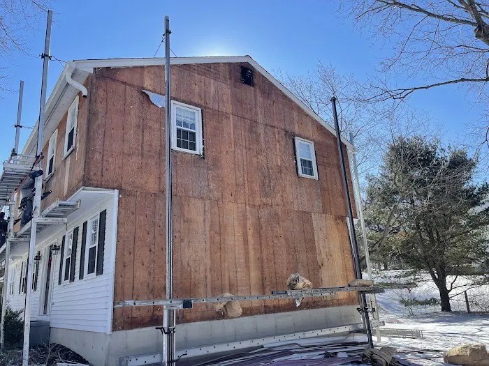 Bob & Son's Roofing Picture 7