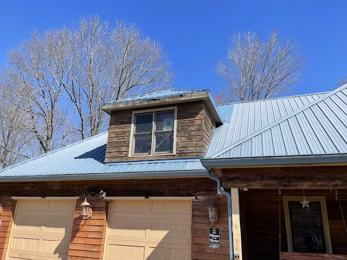 Bob & Son's Roofing Picture 5