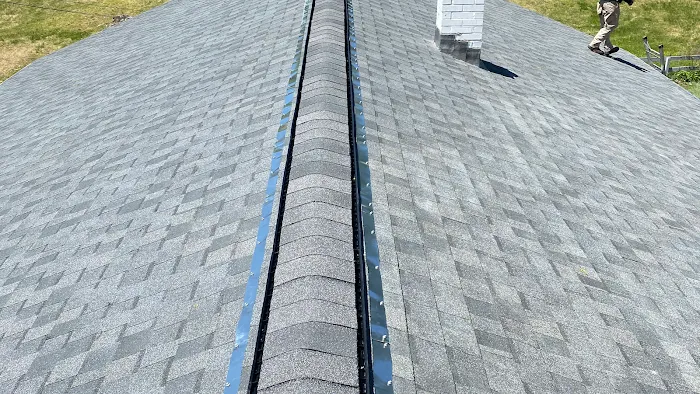 MJ ROOFING SIDING & MORE LLC Picture 1