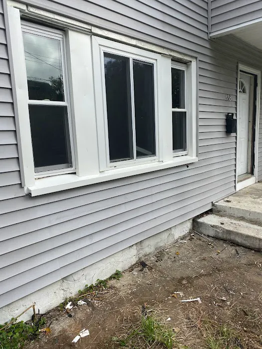 MJ ROOFING SIDING & MORE LLC Picture 8