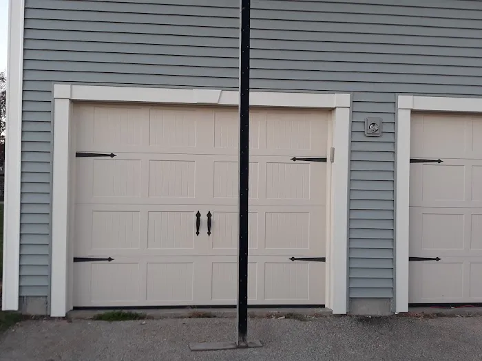 CARRIER ROOFING SIDING & WINDOWS Picture 8