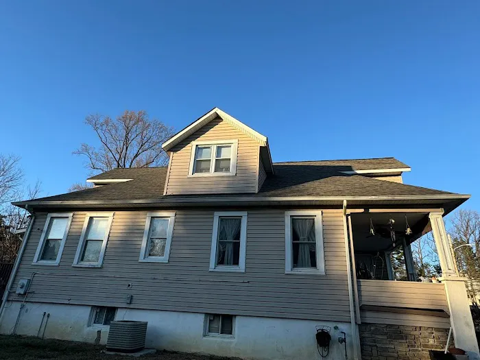 Home Crafters Roofing & Contracting Picture 8