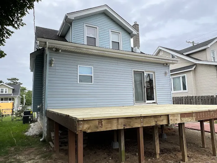 Monumental Exteriors, LLC Picture 2