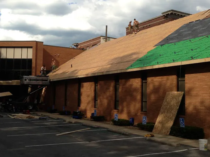 C &J Roofing, LLC Picture 8