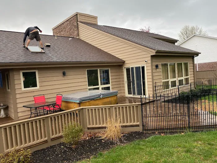 C &J Roofing, LLC Picture 6