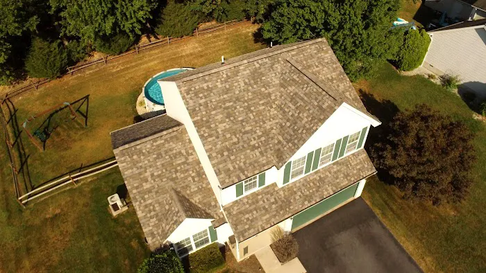 Tip Top Roofing and Siding Picture 3