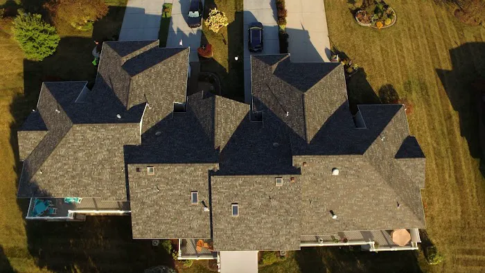 Tip Top Roofing and Siding Picture 9