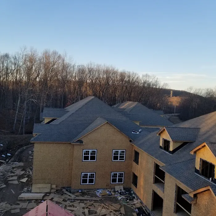 Calles roofing Picture 2